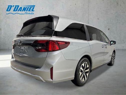 Solar Silver Metallic 2026 Honda Odyssey EX-L