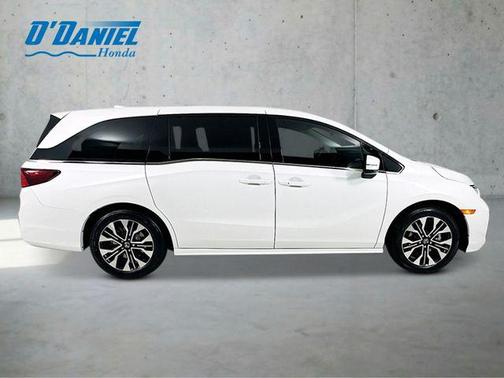 Platinum White Pearl 2026 Honda Odyssey Elite