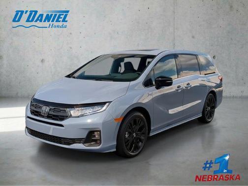 Crystal Black Pearl 2026 Honda Odyssey Sport-L