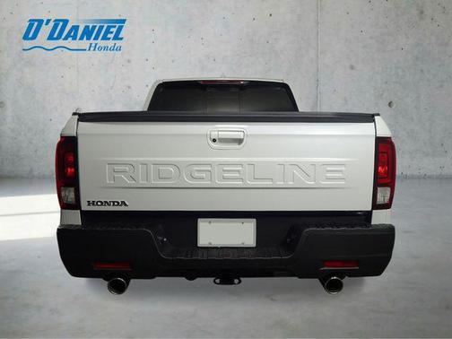 Platinum White Pearl 2026 Honda Ridgeline RTL