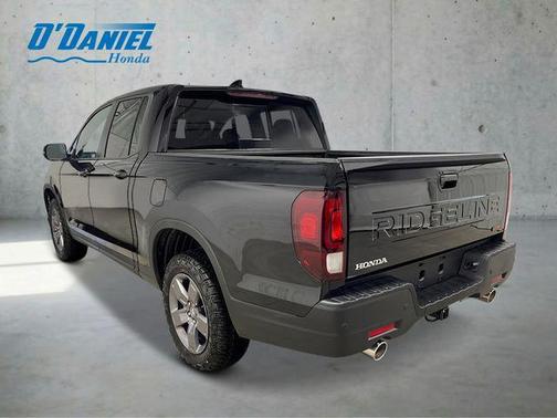 Crystal Black Pearl 2026 Honda Ridgeline TrailSport