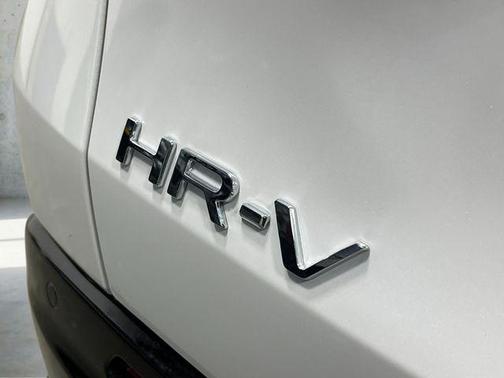 Platinum White Pearl 2026 Honda HR-V EX-L