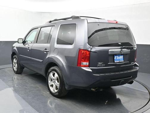 Gray 2015 Honda Pilot EX-L