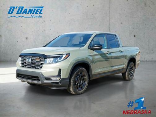 Crystal Black Pearl 2026 Honda Ridgeline TrailSport+