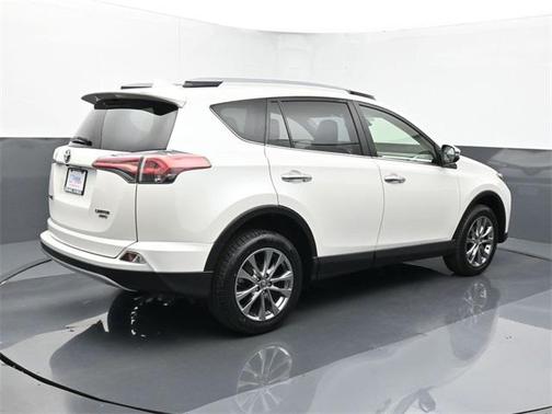 2018 Toyota RAV4 Limited