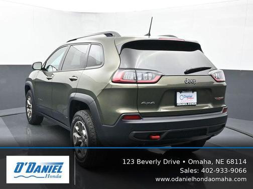 Olive Green Pearlcoat 2020 Jeep Cherokee Trailhawk