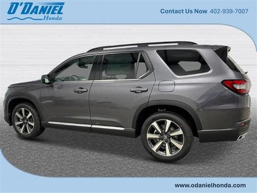 2025 Honda Pilot Touring 8-Passenger