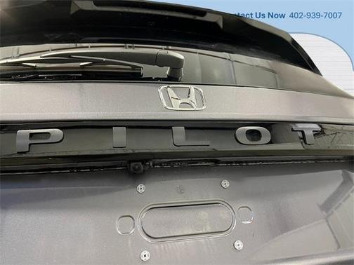 2025 Honda Pilot Touring 8-Passenger