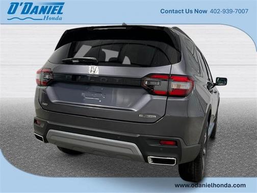 2025 Honda Pilot Touring 8-Passenger
