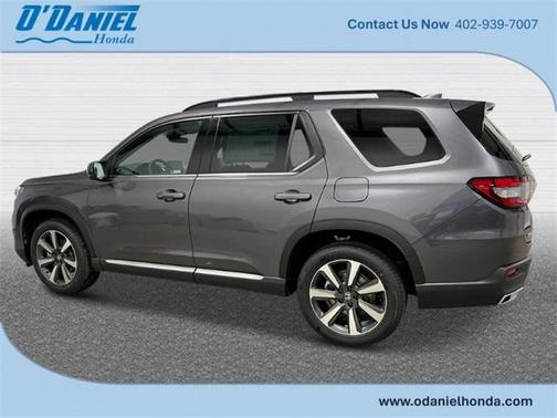 2025 Honda Pilot Touring 8-Passenger