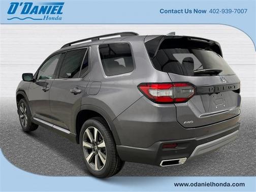 2025 Honda Pilot Touring 8-Passenger