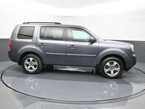 Modern Steel Metallic 2014 Honda Pilot EX-L