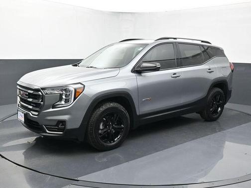 2024 GMC Terrain AWD AT4