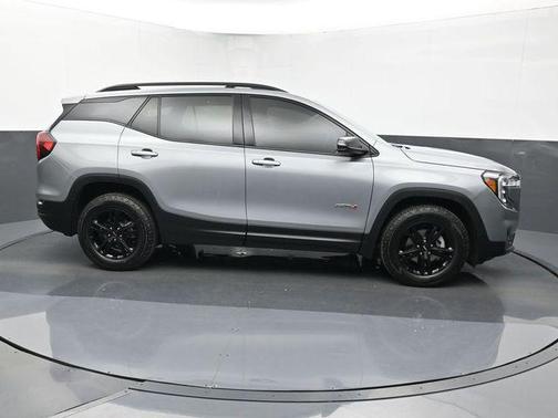 2024 GMC Terrain AWD AT4