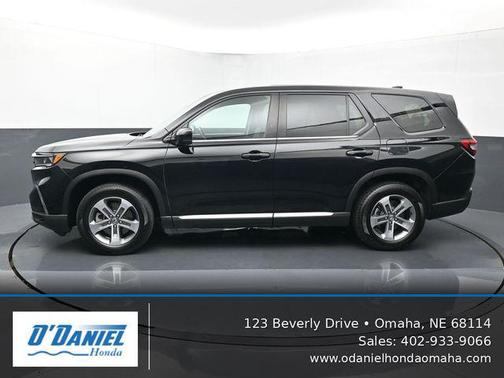 Crystal Black Pearl 2025 Honda Pilot EX-L