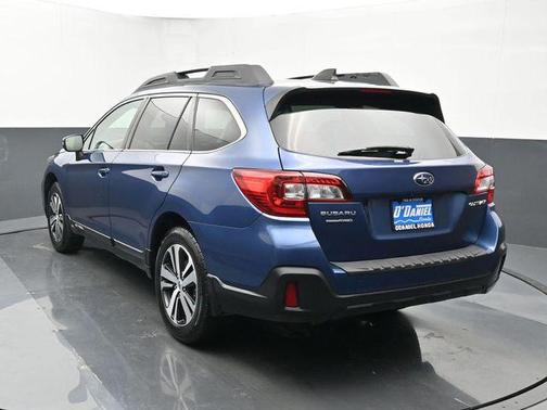 Abyss Blue Pearl 2019 Subaru Outback 2.5i Limited