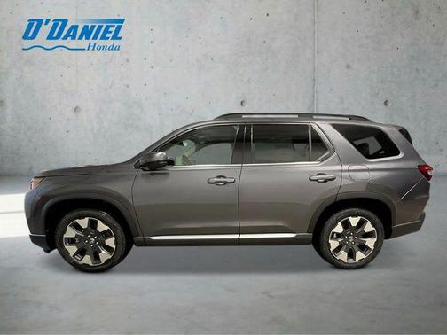 Polished Metal Metallic 2026 Honda Pilot Elite