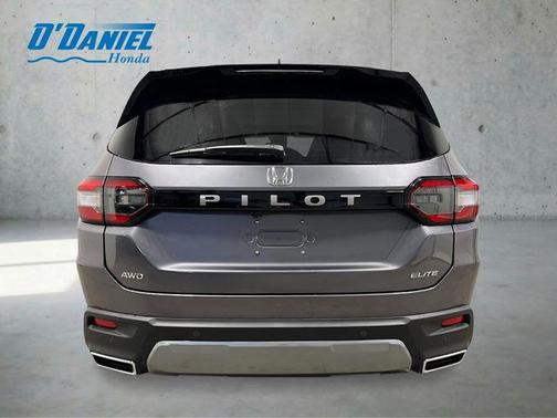 Polished Metal Metallic 2026 Honda Pilot Elite