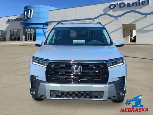 2026 Honda Pilot Touring 8-Passenger