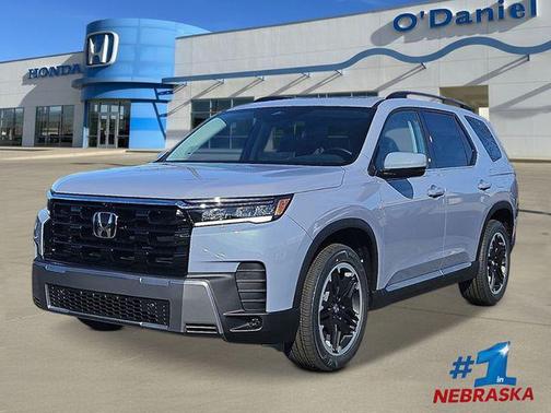 2026 Honda Pilot Touring 8-Passenger