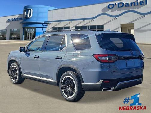 2026 Honda Pilot Touring 8-Passenger