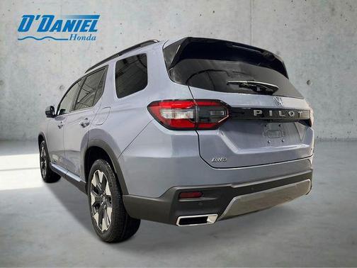 Crystal Black Pearl 2026 Honda Pilot Elite