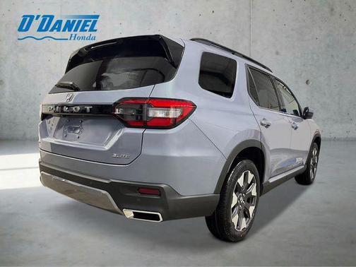 Crystal Black Pearl 2026 Honda Pilot Elite