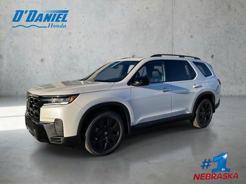 Platinum White Pearl 2026 Honda Pilot Black Edition