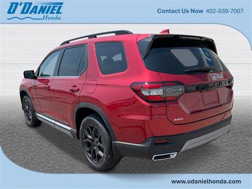2025 Honda Pilot Touring 8-Passenger