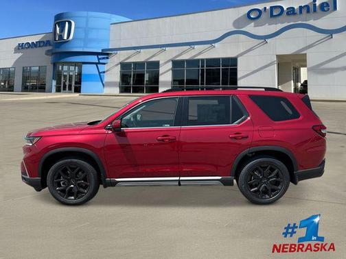 2025 Honda Pilot Touring 8-Passenger