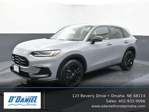 Crystal Black Pearl 2026 Honda HR-V AWD Sport