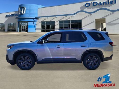 Solar Silver Metallic 2026 Honda Pilot Sport