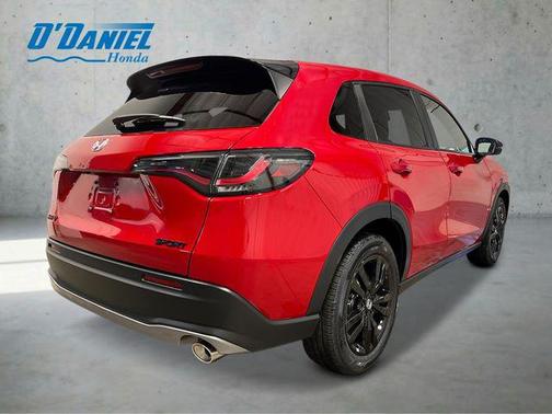 Crystal Black Pearl 2026 Honda HR-V AWD Sport