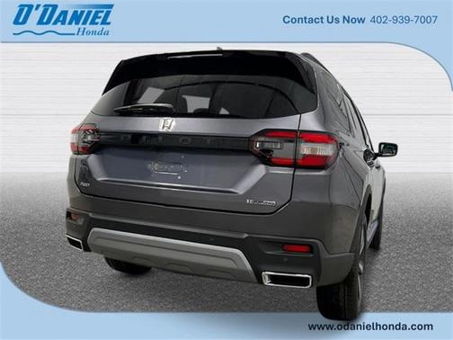 2025 Honda Pilot Touring 8-Passenger