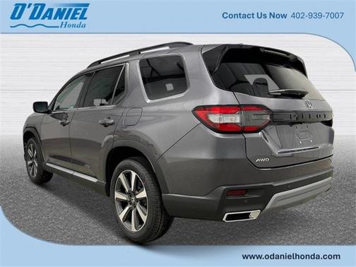 2025 Honda Pilot Touring 8-Passenger