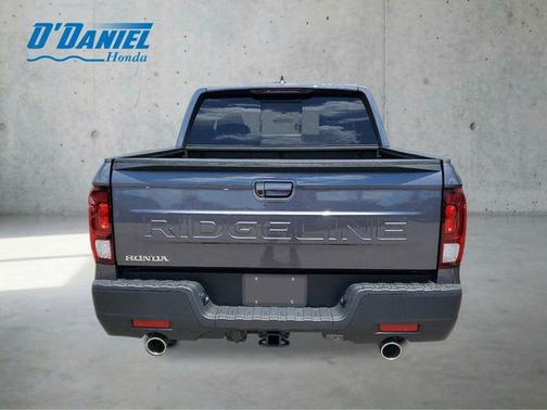 Modern Steel Metallic 2026 Honda Ridgeline RTL