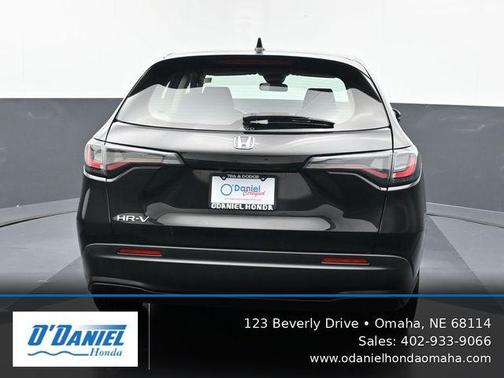 Crystal Black Pearl 2024 Honda HR-V LX