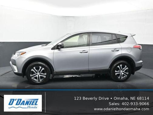 Silver Sky Metallic 2018 Toyota RAV4 LE