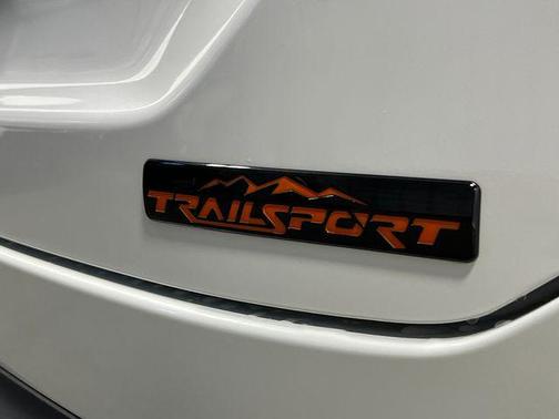 Platinum White Pearl 2026 Honda Pilot TrailSport