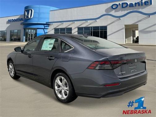 2025 Honda Accord LX 1.5T