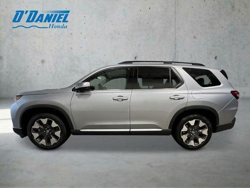 Solar Silver Metallic 2026 Honda Pilot Elite