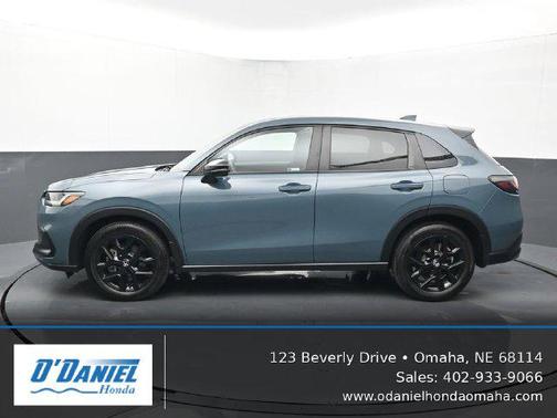 Nordic Forest Pearl 2024 Honda HR-V Sport
