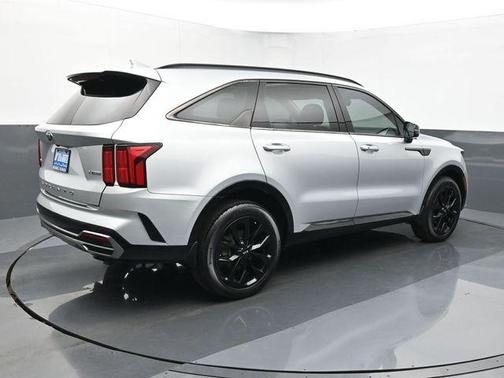 2021 Kia Sorento SX
