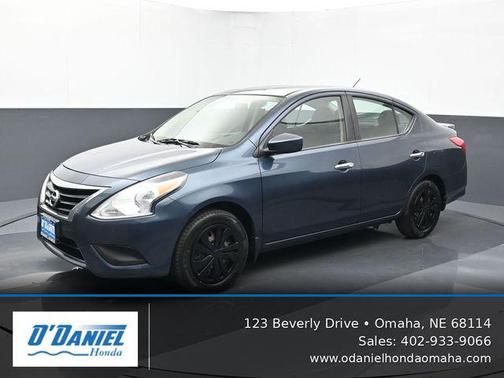 Graphite Blue 2015 Nissan Versa 1.6 SV