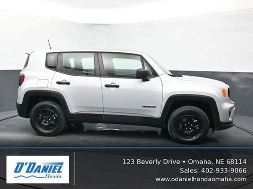 Glacier Metallic Clearcoat 2021 Jeep Renegade Sport