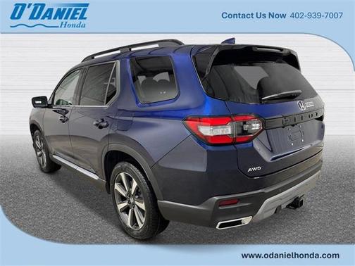 2025 Honda Pilot Touring 8-Passenger