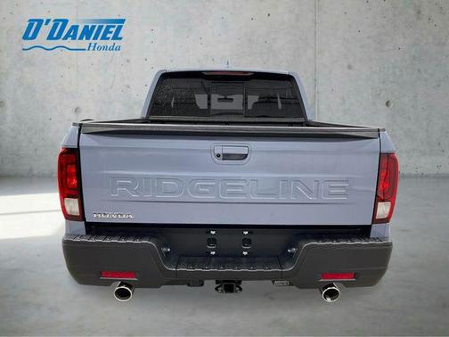 Crystal Black Pearl 2026 Honda Ridgeline RTL