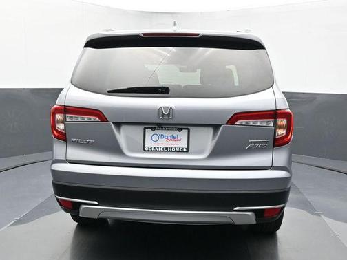 2021 Honda Pilot Touring 8-Passenger