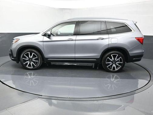 2021 Honda Pilot Touring 8-Passenger