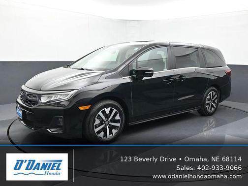 Crystal Black Pearl 2026 Honda Odyssey EX-L